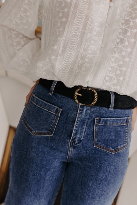 Ceinture noir en cuir femme.